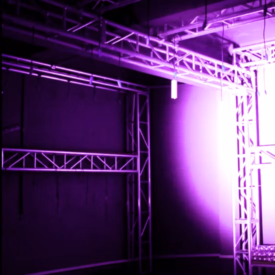 Aryton Magicdot Professional LED 40W Mini Beam RGBW 4 in 1 with Aura Circle Moving Head Light1 Buyer